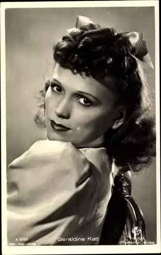 Ak Schauspielerin Geraldine Katt, Portrait