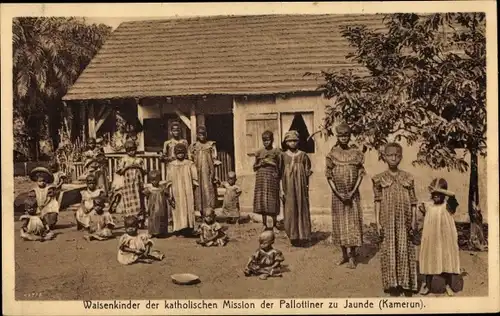 Ak Yaoundé Jaunde Kamerun, Waisenkinder der katholischen Mission der Pallottiner