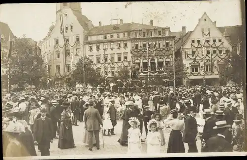 Foto Ak Jena in Thüringen, Besuch des Großherzogs 1910, Marktplatz im Festschmuck