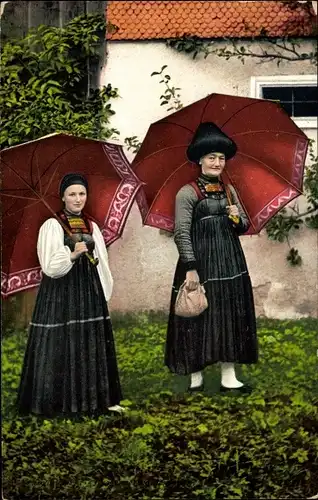 Ak Egg in Vorarlberg, Volksfest 1902, Frauen in Volkstrachten aus dem 18. Jahrhundert
