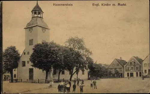 Ak Czarne Hammerstein Westpreußen, Evang. Kirche, Markt