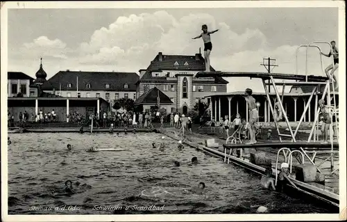 Ak Ścinawa Steinau an der Oder Schlesien, Partie im Schwimmbad, Sprungturm