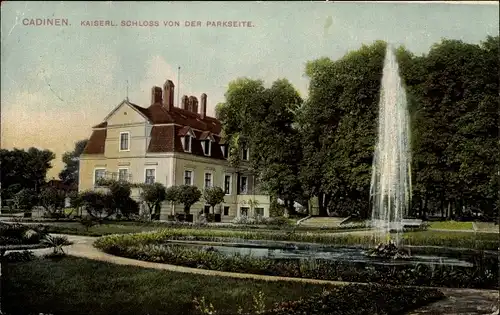 Ak Kadyny Cadinen Ostpreußen, Kaiserliches Schloss von der Parkseite gesehen