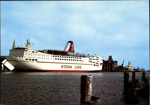 Ak Kiel, Fährschiff der Stena Line am Schweden-Kai