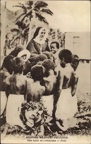 Ak Missions Maristes d'Oceanie, Une lecon de catechisme, Fidji