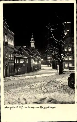 Ak Schneeberg im Erzgebirge, Straßenpartie, Winter, Nacht