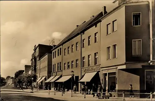 Ak Guben in der Niederlausitz, Wilhelm Pieck Straße, Geschäfte