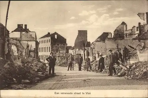 Ak Visé Wallonien Lüttich, Een verwoeste straat, Kriegszerstörung 1. WK