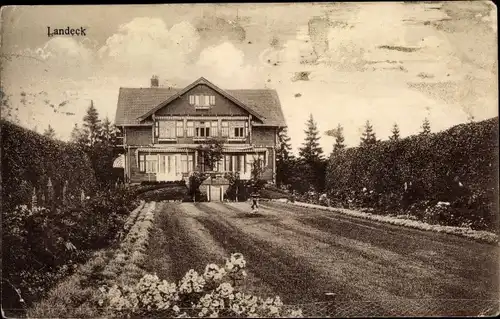 Ak Landeck in Tirol, Villa, Gartenanlagen