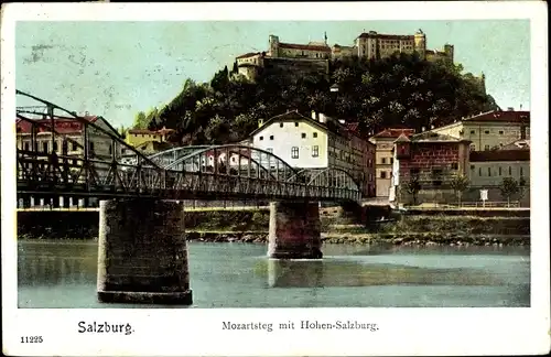 Ak Salzburg in Österreich, Mozartsteg mit Hohen-Salzburg