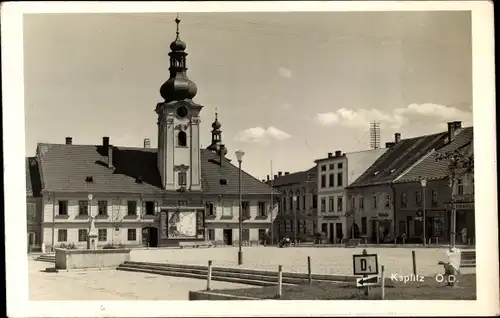 Ak Kaplice Kaplitz Südböhmen, Stadtansicht, Platz, Amtsgebäude