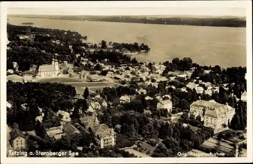 Ak Tutzing in Oberbayern, Fliegeraufnahme vom Ort