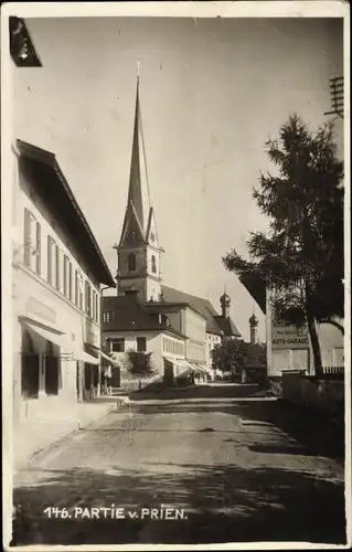 Ak Prien am Chiemsee Oberbayern, Straßenpartie, Kirche