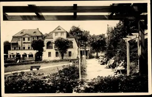 Ak Hartha Hintergersdorf Tharandt im Erzgebirge, Park, Kurhaus