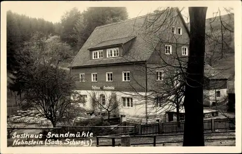 Foto Ak Hohnstein in der Sächsischen Schweiz, Gasthaus Grundmühle