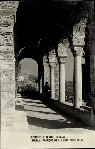 Ak Mistra Mystra Griechenland, Portique de l'Église Pantanassa