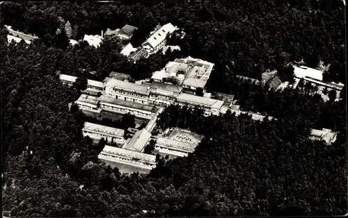 Ak Soest Utrecht Niederlande, Sanatorium Zonnegloren, Luftbild