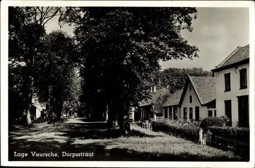 Ak Lage Vuursche Baarn Utrecht Niederlande, Dorpsstraat