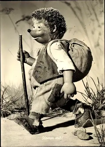 Ak Mecki der Igel, Komm mit, Wandern, Gehstock, Rucksack