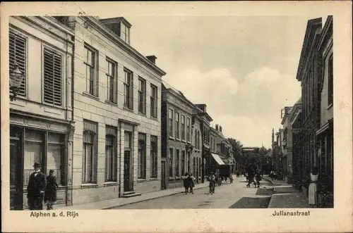 Ak Alphen aan den Rijn Südholland, Julianastraat, Passanten