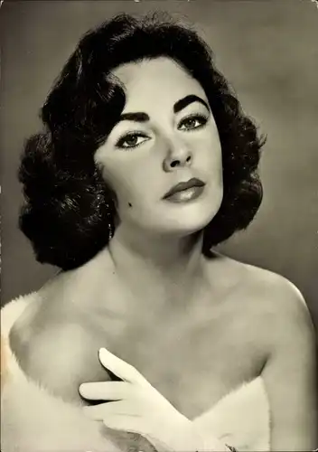 Ak Schauspielerin Elizabeth Taylor, Portrait