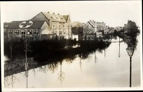 Ak Vlissingen Zeeland Niederlande, Sottegemstraat met Noodziekenhuis, Hochwasser