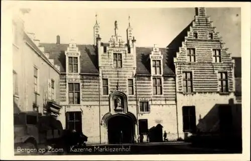 Ak Bergen op Zoom Nordbrabant Niederlande, Kazerne Markiezenhof