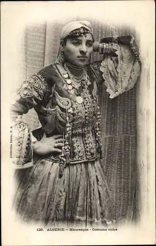 Ak Algerien, Mauresque, Costume riche
