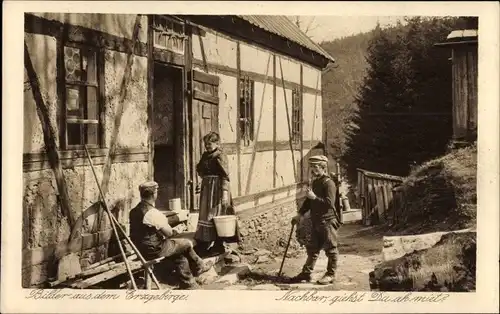 Ak Bilder aus dem Erzgebirge, Volkstrachten, Nachbar, giehst du ah miet?
