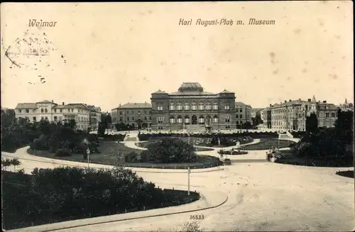 Ak Weimar in Thüringen, Karl-August-Platz mit Museum