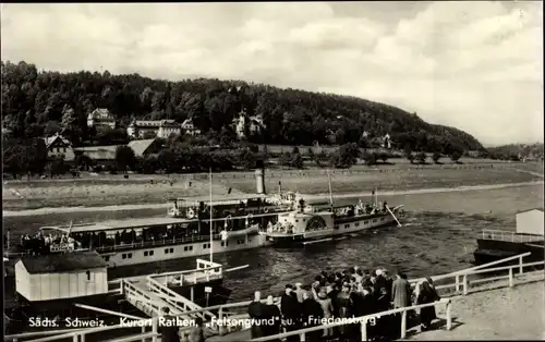 Ak Rathen an der Elbe Sächsische Schweiz, Felsengrund und Friedensburg, Dampfer