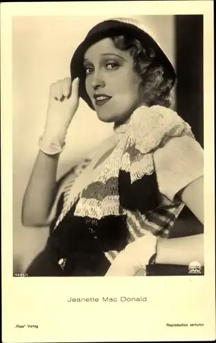 Ak Schauspielerin Jeanette Mac Donald, Portrait