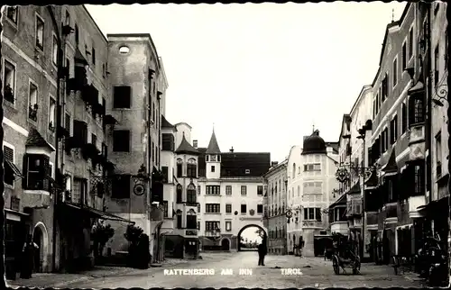 Ak Rattenberg Inn Tirol Österreich, Straßenansicht, Gebäude