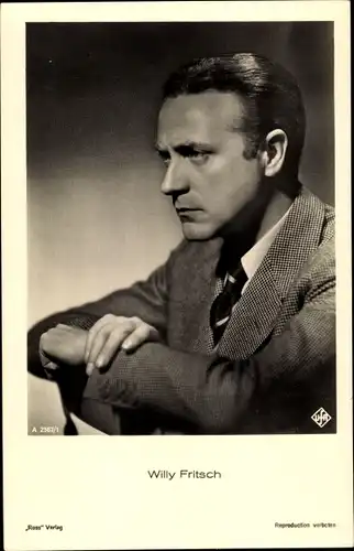 Ak Schauspieler Willy Fritsch, Portrait