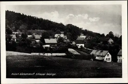 Ak Lückendorf Oybin Oberlausitz, Blick auf den Ort mit Zittauer Gebirge
