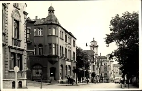 Ak Zeulenroda in Thüringen, Karl Marx Straße mit Veteranenheim