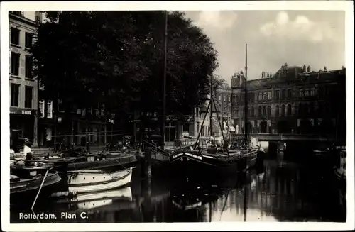 Ak Rotterdam Südholland Niederlande, Plan C., Boote im Hafen