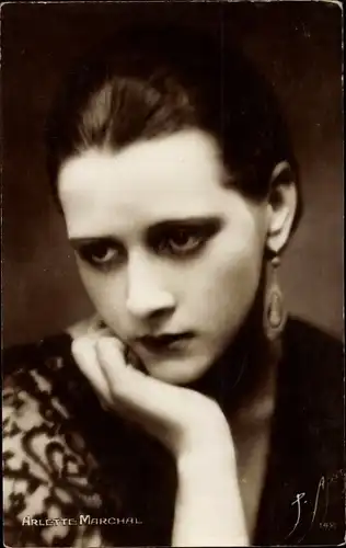 Ak Schauspielerin Arlette Marchal, Portrait