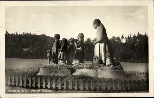 Ak Česká Skalice Böhmisch Skalitz Region Königgrätz, Babiččino údolí, Pomnik