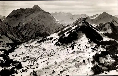 Ak Hirschegg Mittelberg im Kleinwalsertal Vorarlberg, Widderstein, Heuberg, Walmendingenerhorn