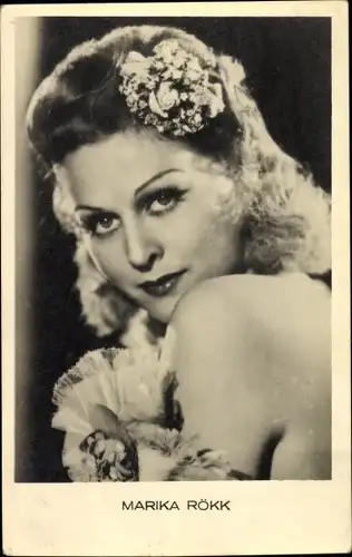 Ak Schauspielerin Marika Rökk, Portrait