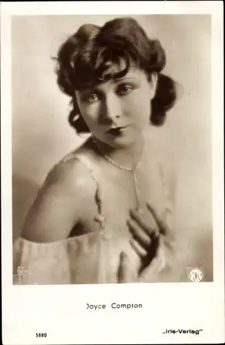 Ak Schauspielerin Joyce Compton, Portrait