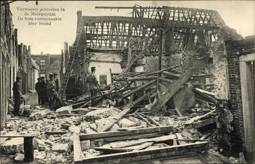 Ak Zierikzee Zeeland, Verwoesting, Zerstörung durch Bombenabwurf 1917, Molenstraat, I. WK