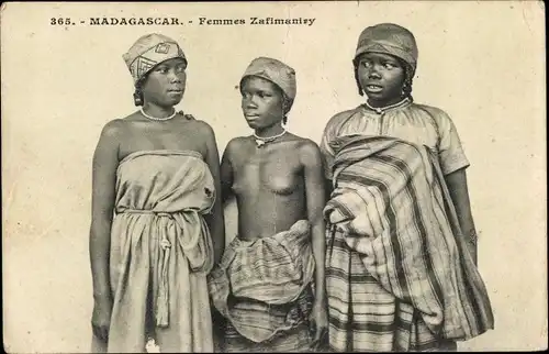 Ak Madagaskar, Femmes Zafimaniry