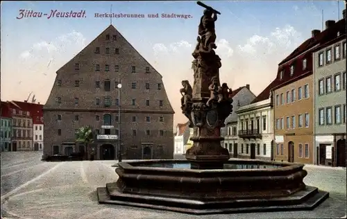 Ak Zittau Neustadt in der Oberlausitz, Herkulesbrunnen und Stadtwage