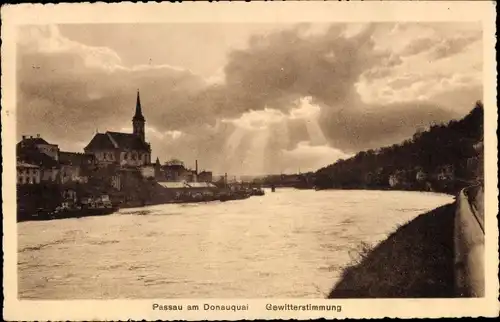 Ak Passau in Niederbayern, am Donauquai, Gewitterstimmung