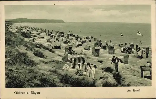 Ak Göhren auf Rügen, Blick auf den Strand, Dünen, Strandkörbe