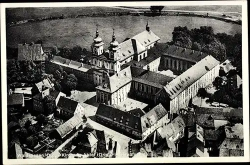Ak Waldsassen in der Oberpfalz, Kirche und Abtei, Fliegeraufnahme