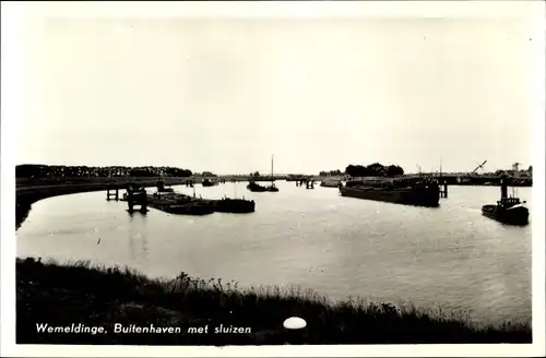 Ak Wemeldinge Zeeland Niederlande, Buitenhaven met sluizen