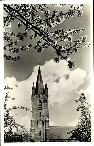 Ak Kapelle Zeeland Niederlande, Ned. Herv. Kerk, Teilansicht